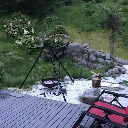 호텔 Nydelig Sted Med Koselig Med Jacuzzi 3*